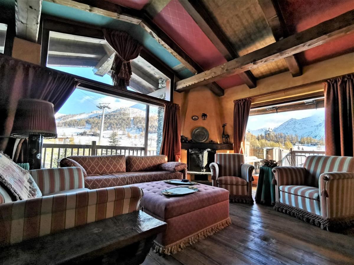 Hostdomus - Imperial Chalet Villa Colle Colle Sestriere Dış mekan fotoğraf