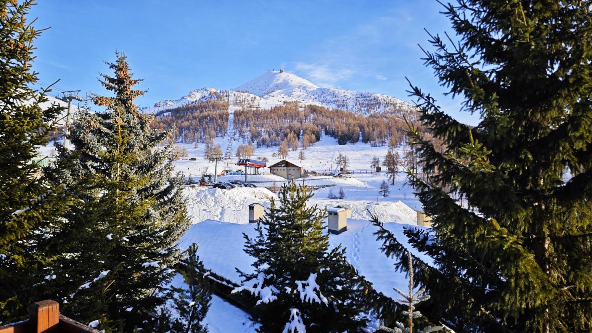 Hostdomus - Imperial Chalet Villa Colle Colle Sestriere Dış mekan fotoğraf